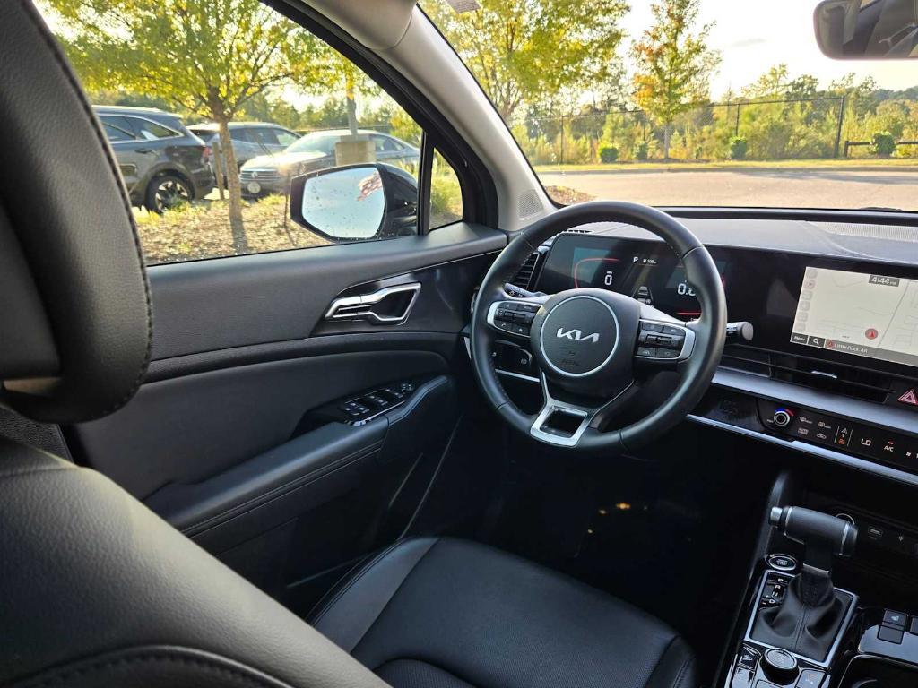 used 2025 Kia Sportage car, priced at $29,676