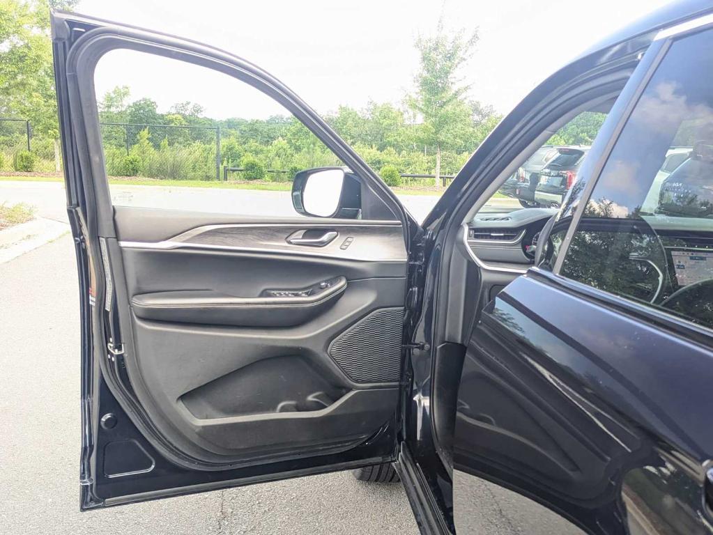 used 2023 Jeep Grand Cherokee L car, priced at $27,939