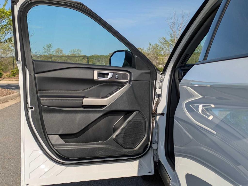 used 2023 Ford Explorer car, priced at $32,050