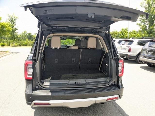 used 2023 Ford Expedition car, priced at $43,122