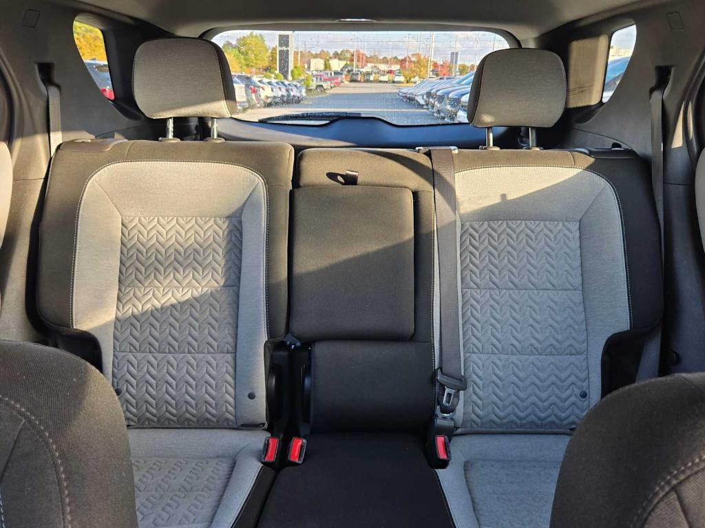 used 2023 Chevrolet Equinox car, priced at $18,929