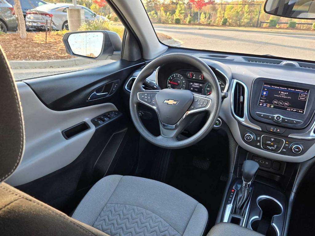 used 2023 Chevrolet Equinox car, priced at $18,929
