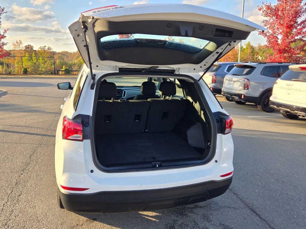 used 2023 Chevrolet Equinox car, priced at $18,929