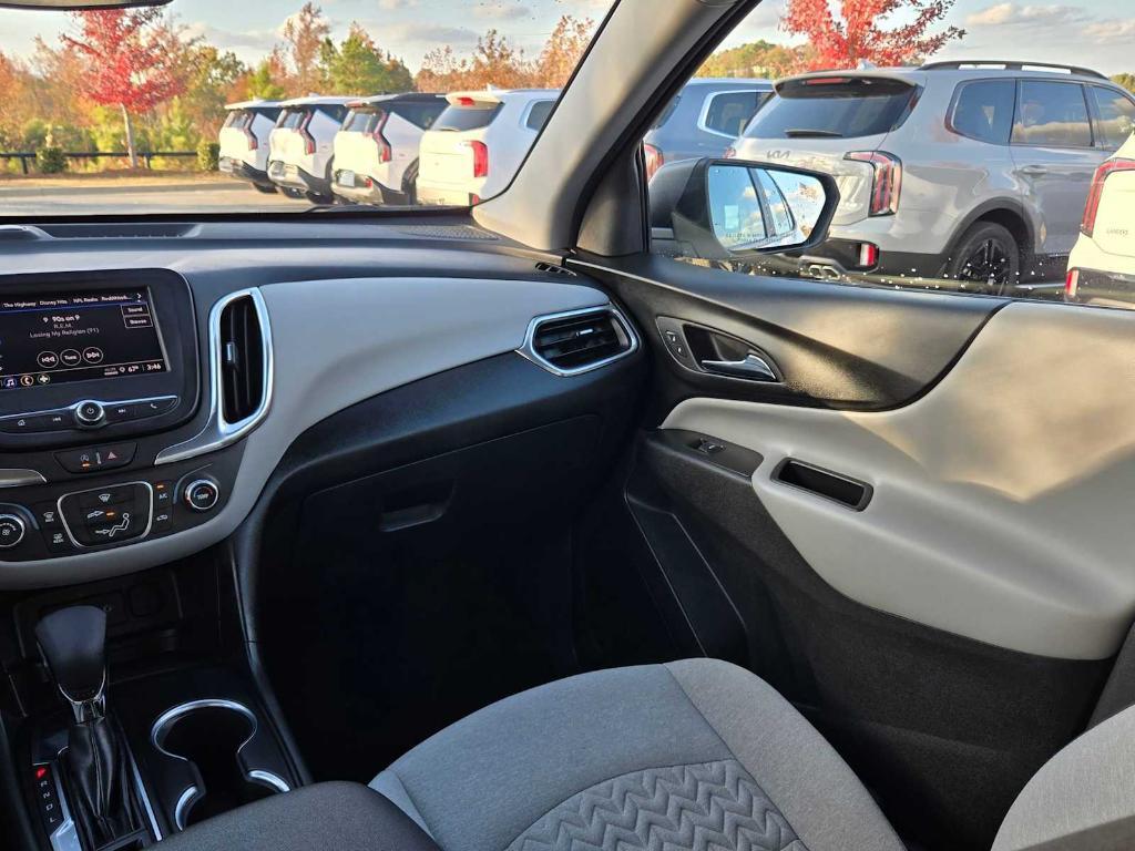 used 2023 Chevrolet Equinox car, priced at $18,929