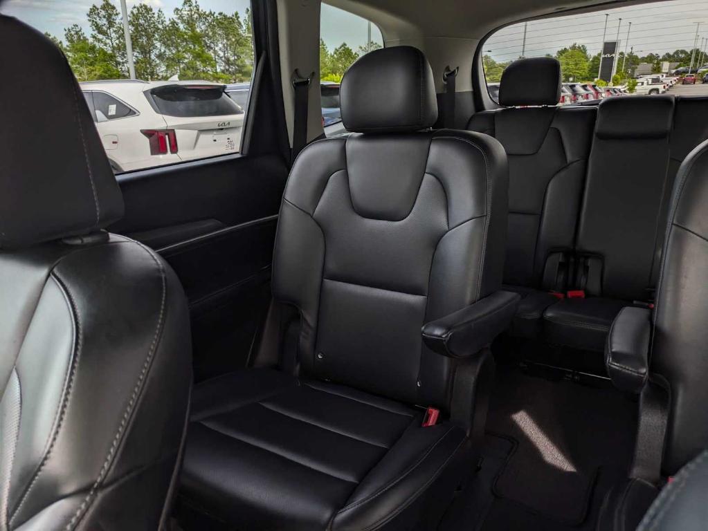 used 2022 Kia Telluride car, priced at $30,232