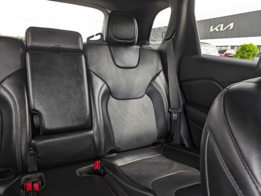 used 2020 Jeep Cherokee car, priced at $20,862
