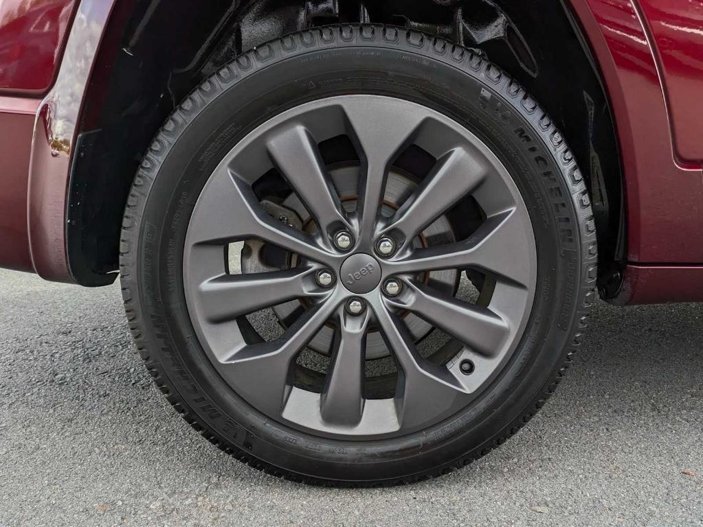 used 2020 Jeep Cherokee car, priced at $20,862