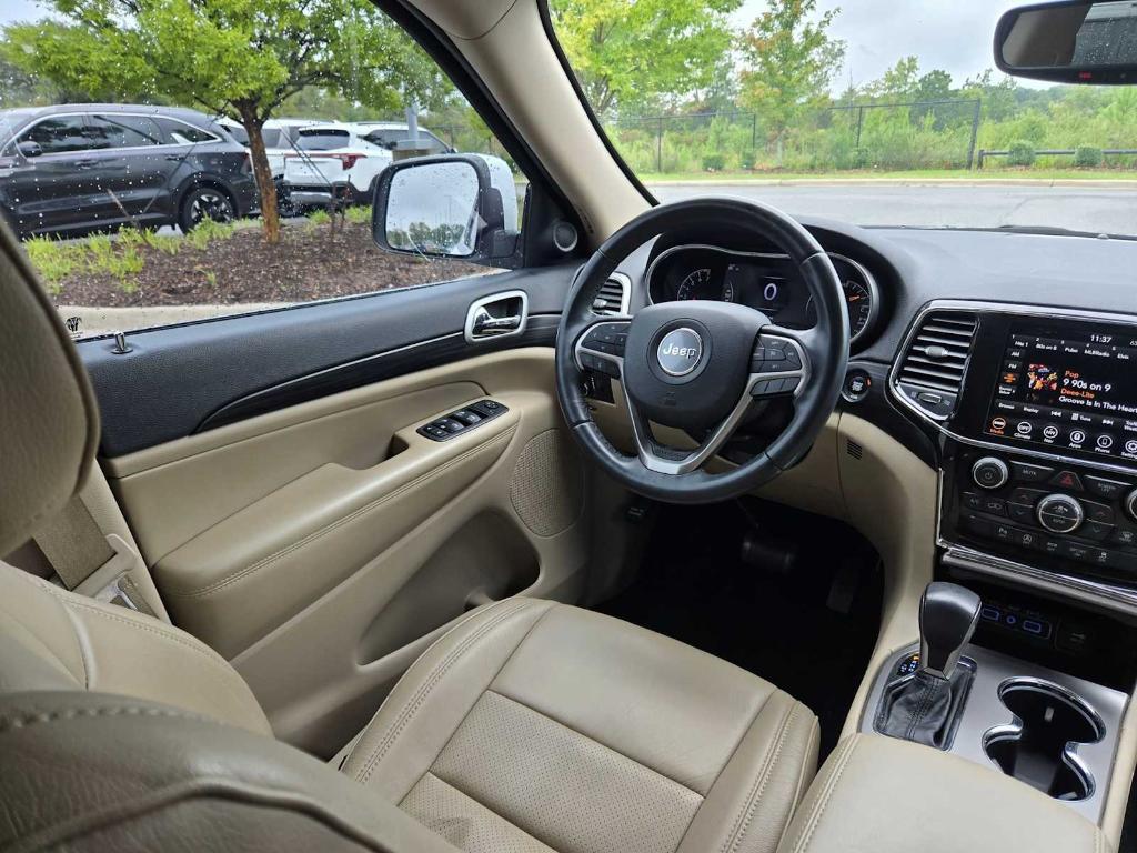 used 2022 Jeep Grand Cherokee WK car, priced at $18,679