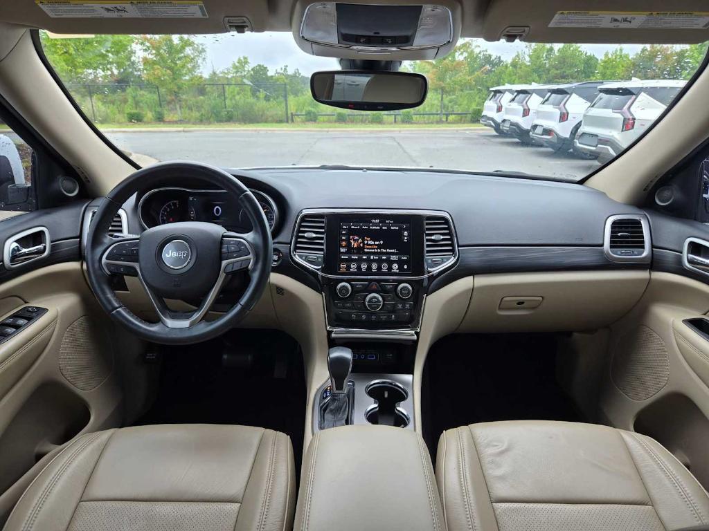 used 2022 Jeep Grand Cherokee WK car, priced at $18,679