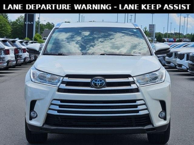 used 2017 Toyota Highlander car, priced at $23,301