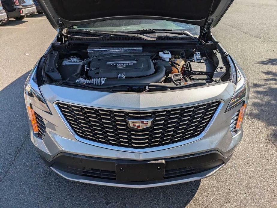 used 2023 Cadillac XT4 car, priced at $27,856