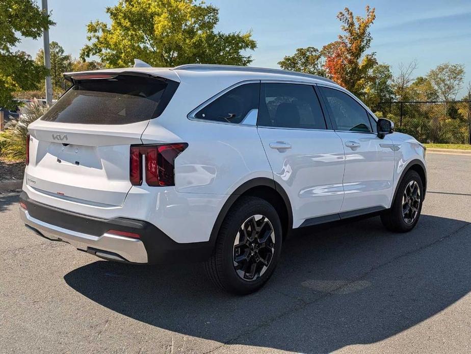 new 2025 Kia Sorento car, priced at $36,695