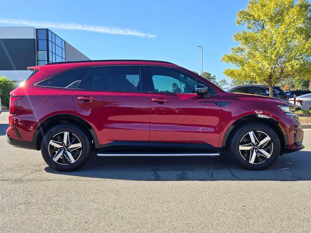 used 2022 Kia Sorento car, priced at $21,549