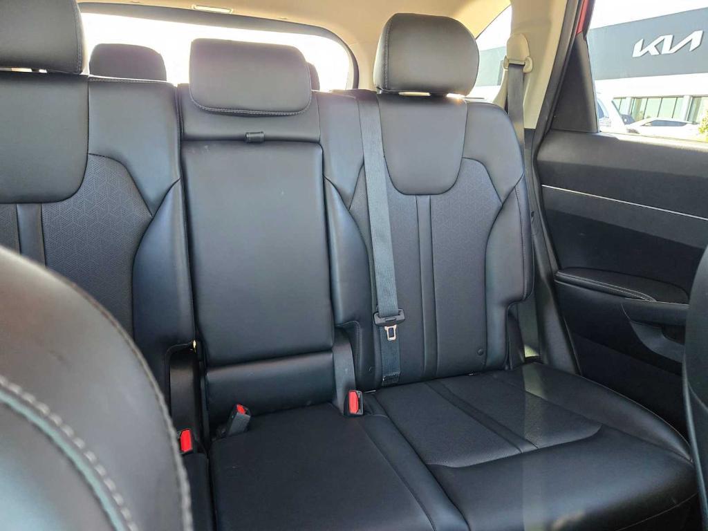 used 2022 Kia Sorento car, priced at $21,549