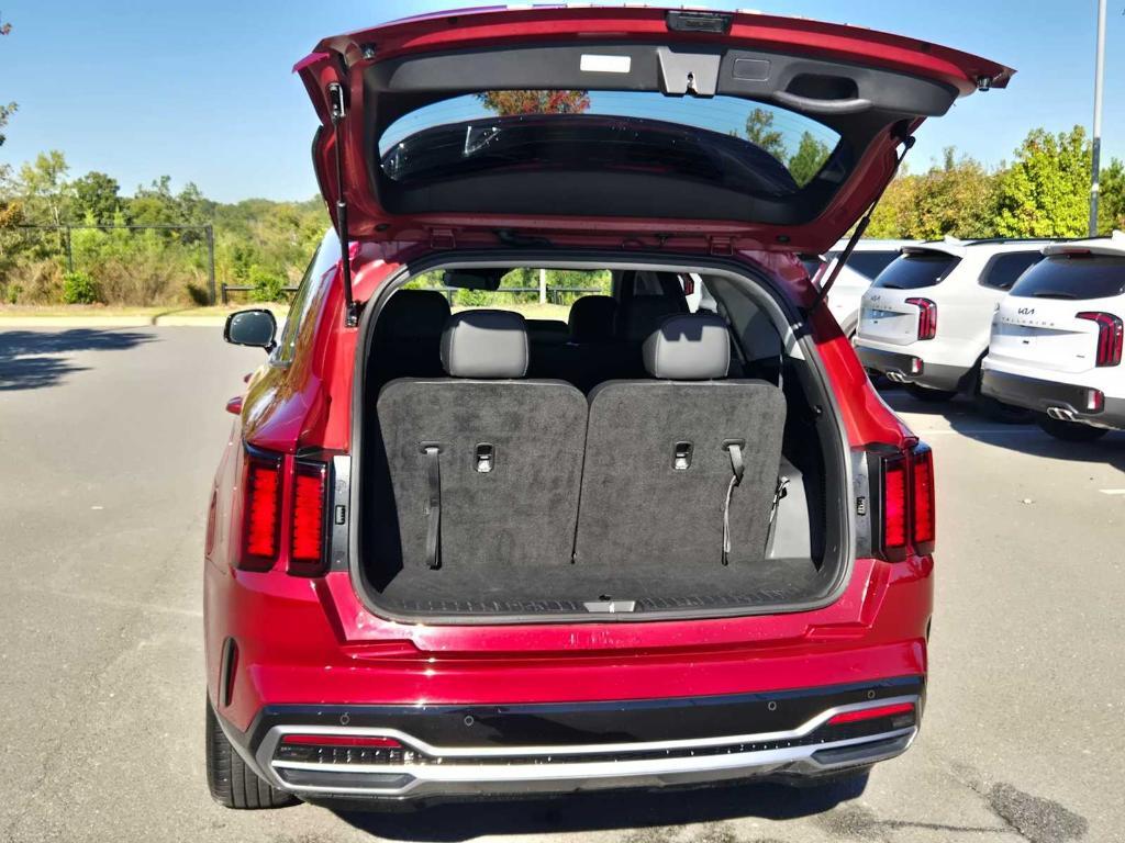 used 2022 Kia Sorento car, priced at $21,549