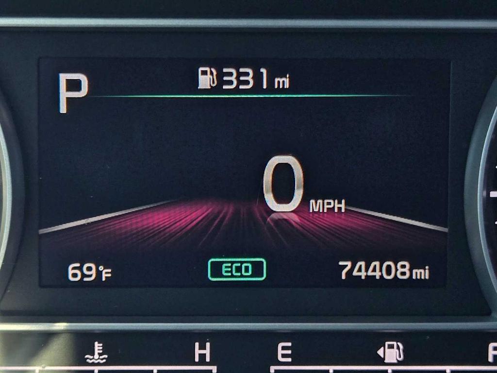 used 2022 Kia Sorento car, priced at $21,549