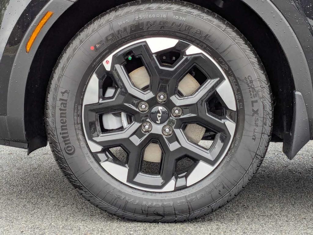 new 2025 Kia Sorento car, priced at $36,496