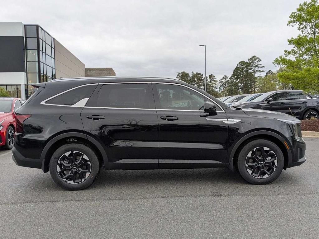 new 2025 Kia Sorento car, priced at $36,496