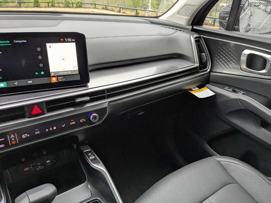 new 2025 Kia Sorento car, priced at $36,496