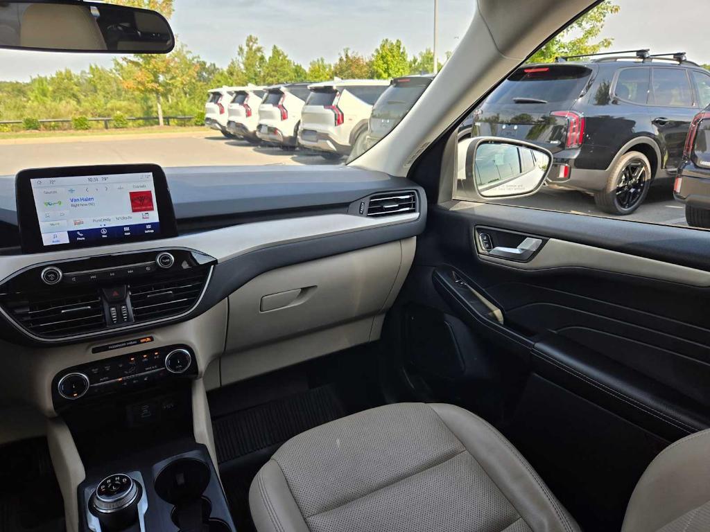 used 2022 Ford Escape car, priced at $17,248