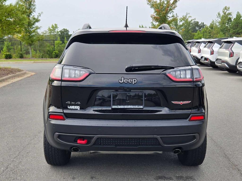 used 2020 Jeep Cherokee car, priced at $22,124