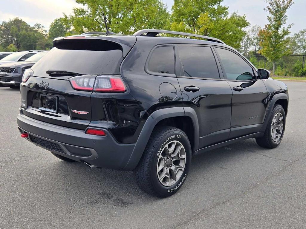 used 2020 Jeep Cherokee car, priced at $22,124