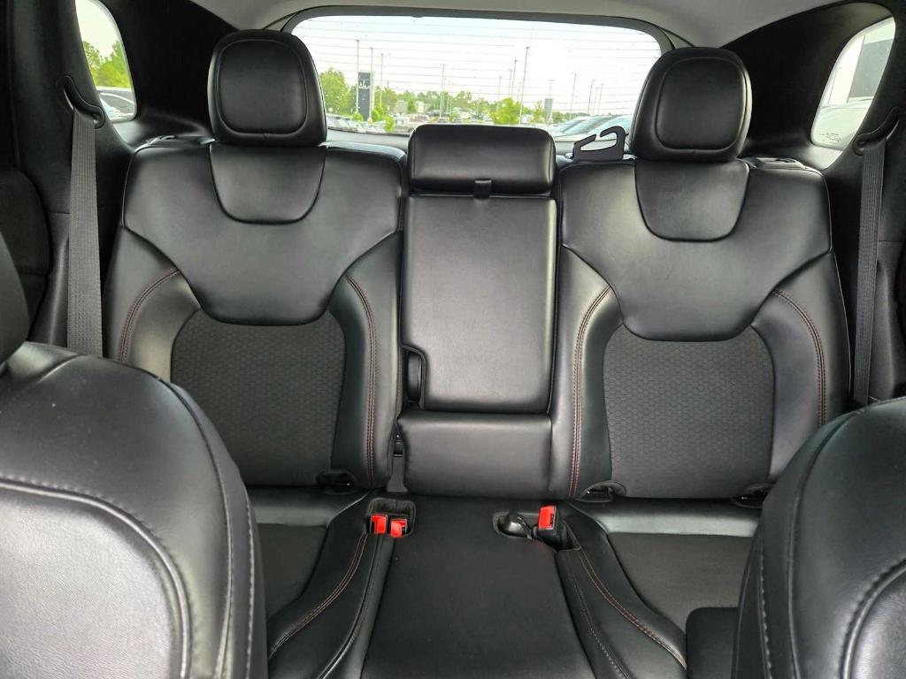 used 2020 Jeep Cherokee car, priced at $22,124