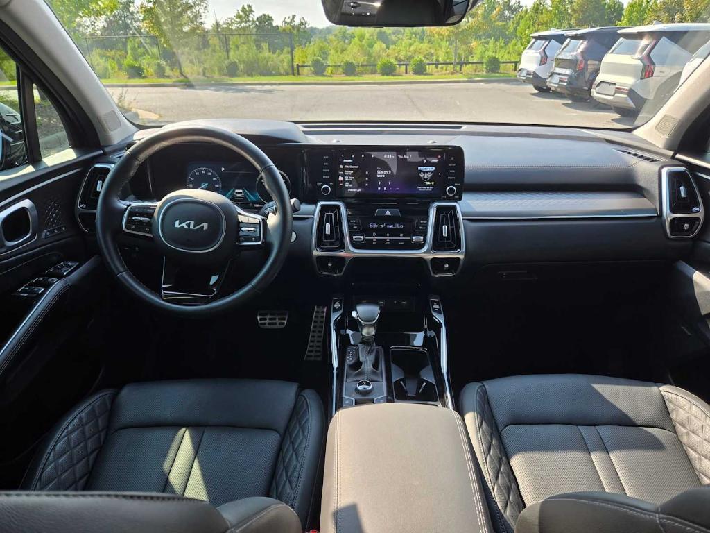 used 2023 Kia Sorento car, priced at $35,993
