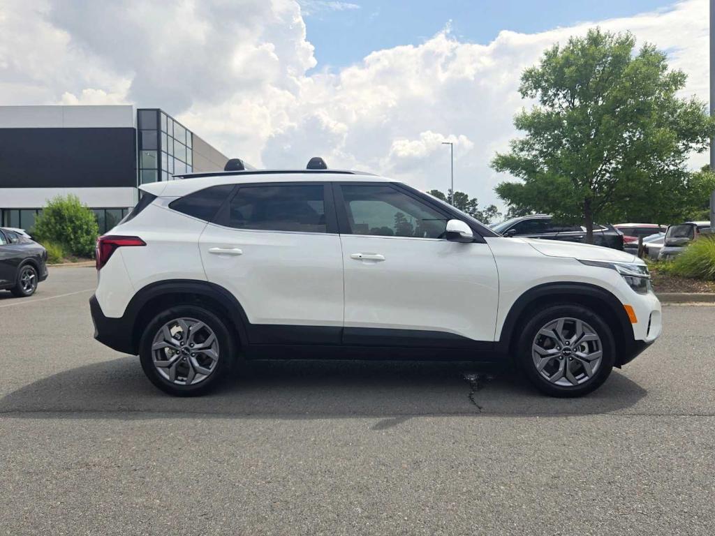 used 2024 Kia Seltos car, priced at $23,771