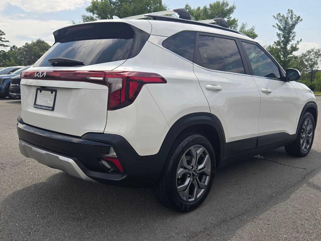 used 2024 Kia Seltos car, priced at $23,771