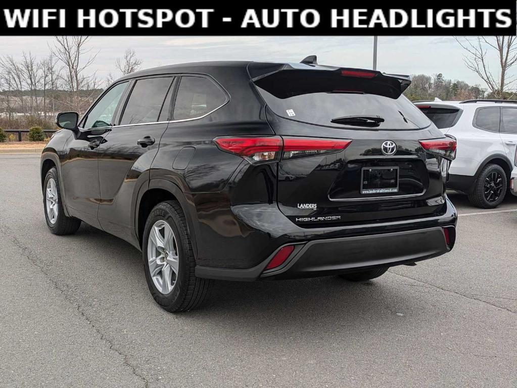 used 2021 Toyota Highlander car, priced at $26,826