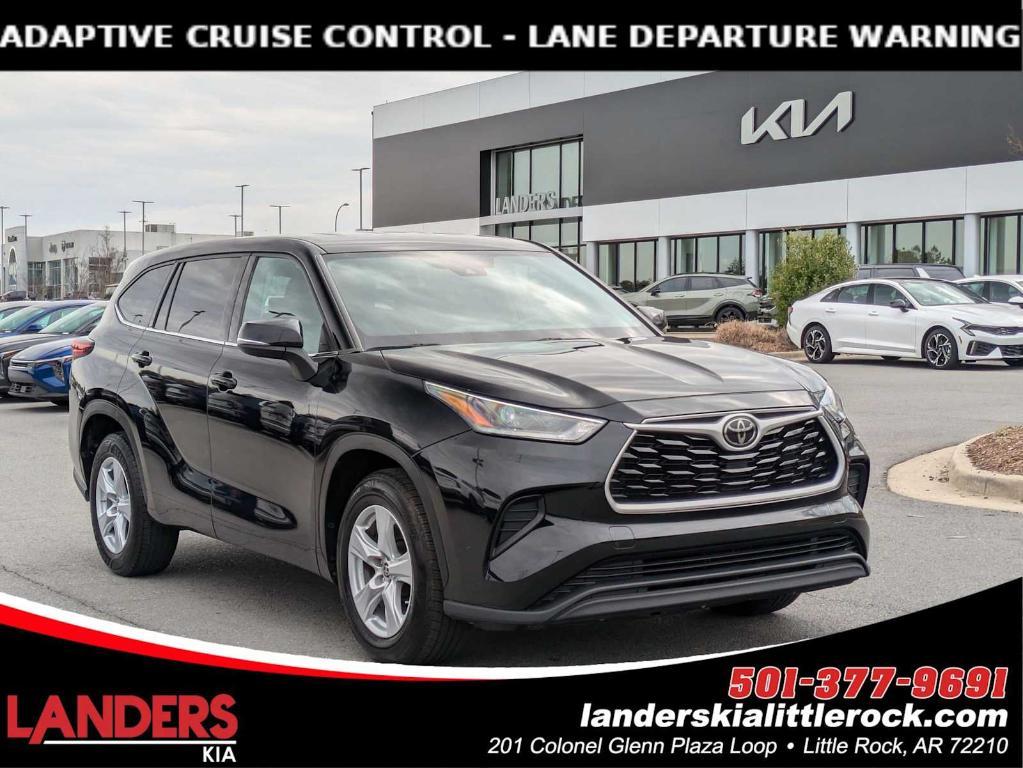 used 2021 Toyota Highlander car, priced at $27,509