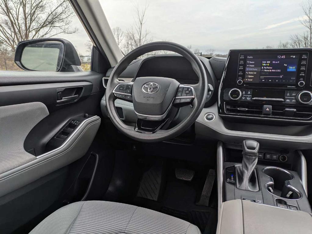 used 2021 Toyota Highlander car, priced at $26,826