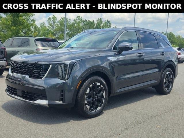 used 2025 Kia Sorento car, priced at $34,990