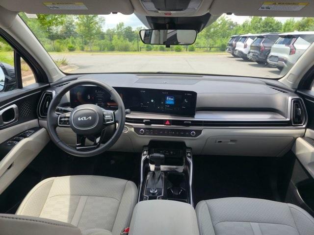 used 2025 Kia Sorento car, priced at $34,990