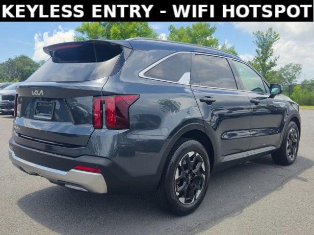 used 2025 Kia Sorento car, priced at $34,990