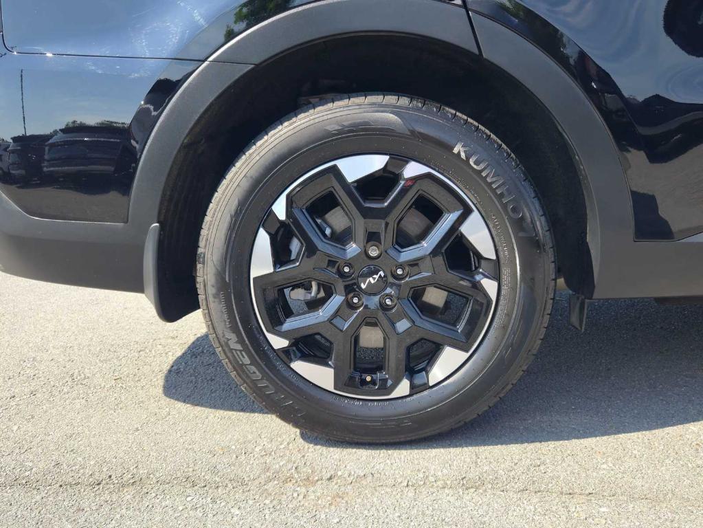 used 2025 Kia Sorento car, priced at $34,282