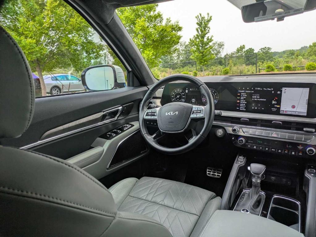 used 2023 Kia Telluride car, priced at $42,424