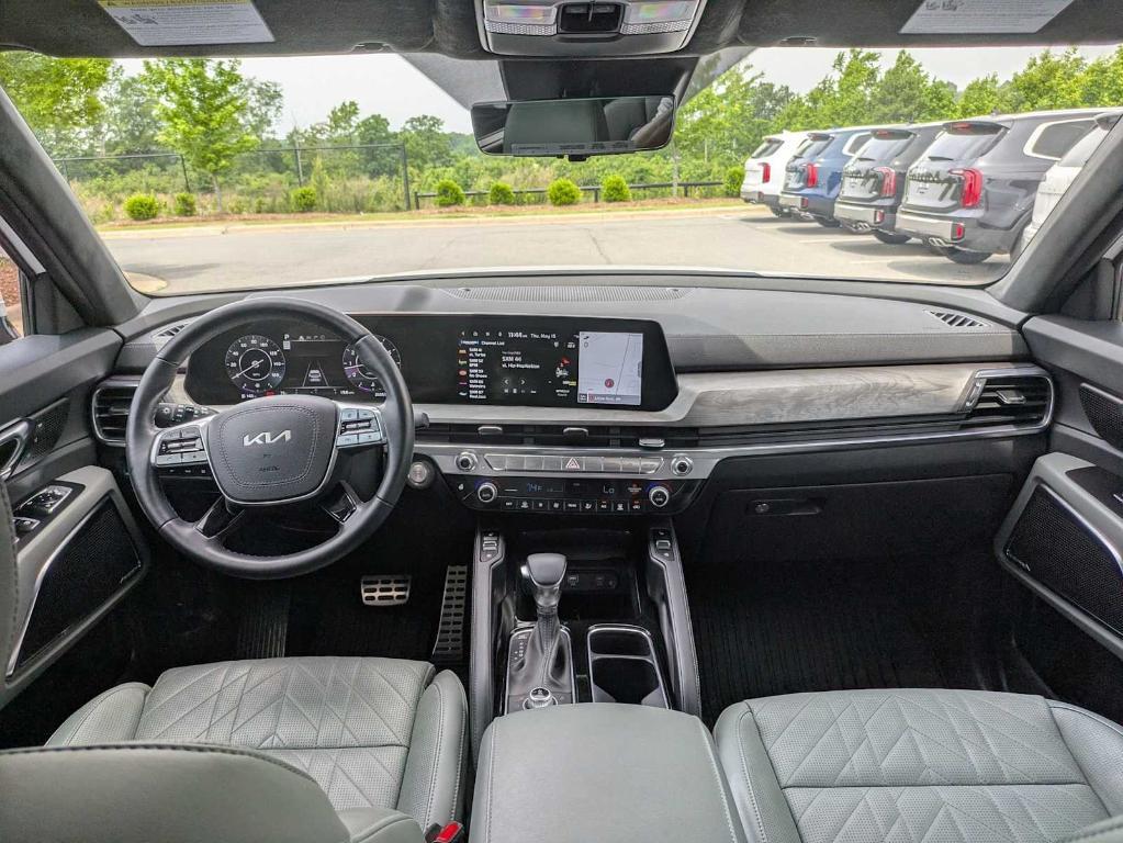 used 2023 Kia Telluride car, priced at $42,424