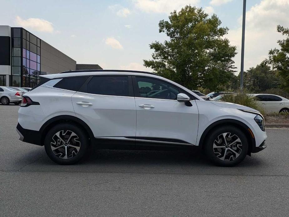 new 2025 Kia Sportage car, priced at $31,085