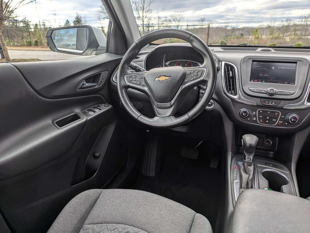 used 2022 Chevrolet Equinox car, priced at $22,412