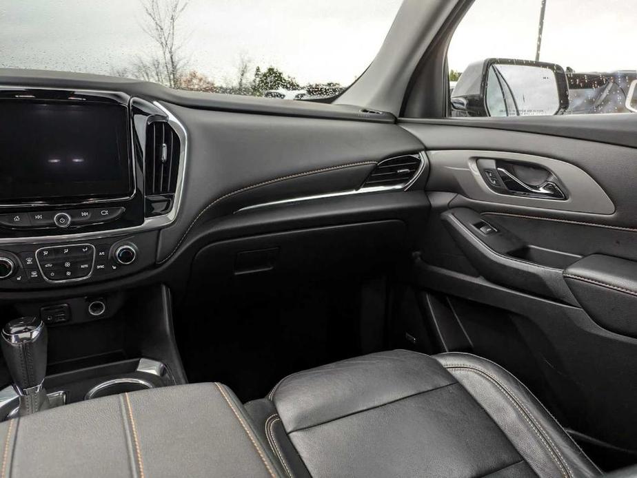 used 2020 Chevrolet Traverse car, priced at $24,614