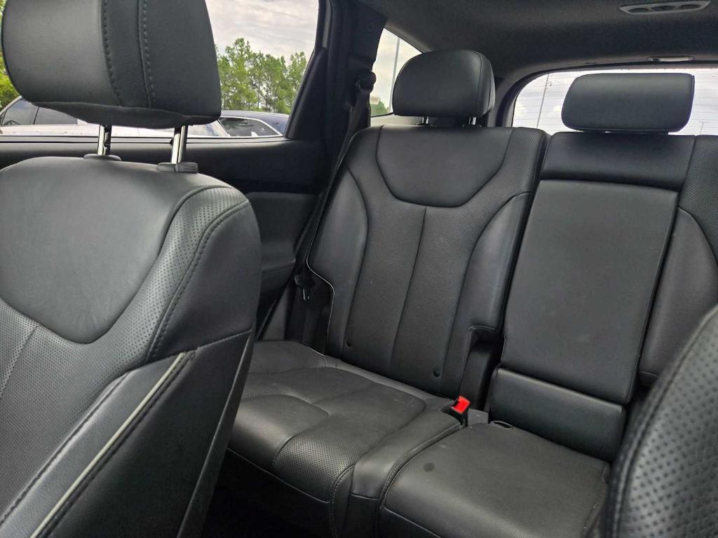 used 2023 Hyundai Santa Fe car, priced at $27,713
