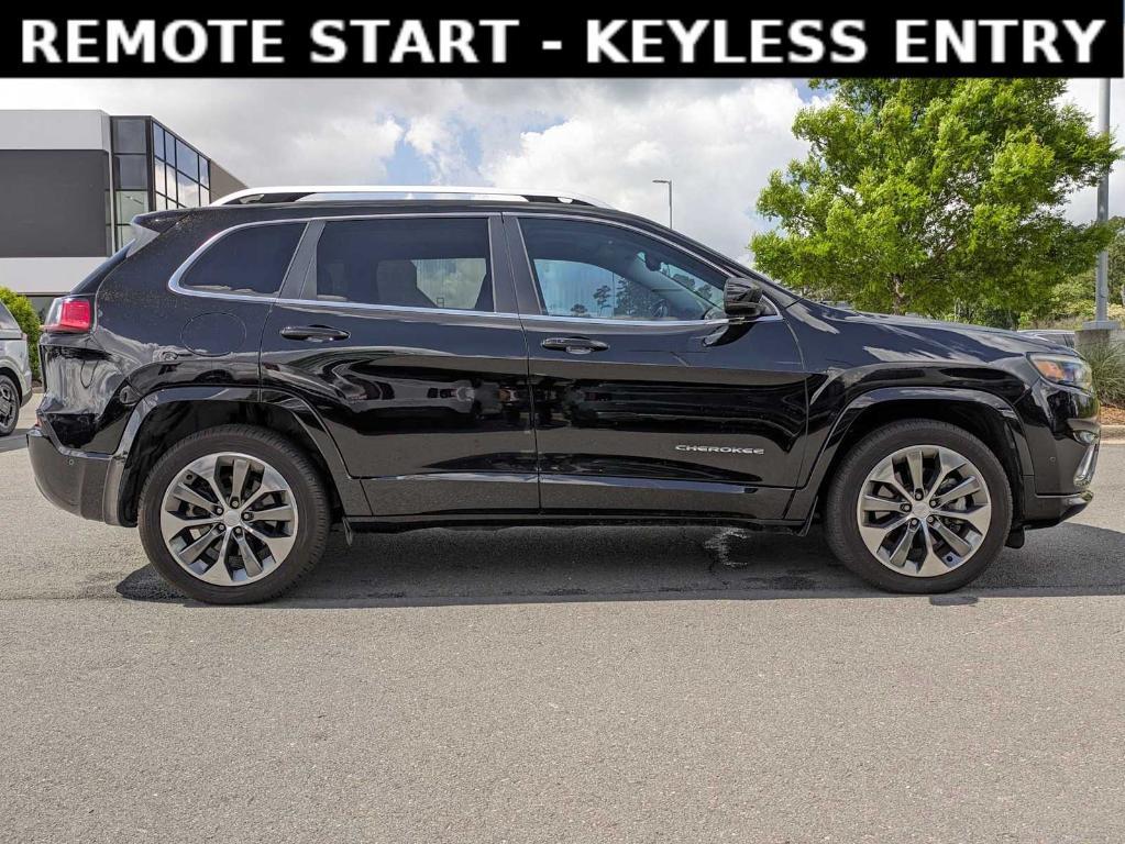 used 2019 Jeep Cherokee car, priced at $22,913