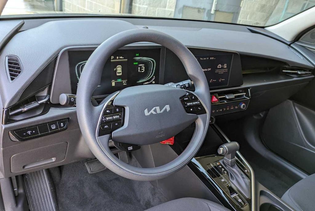 new 2024 Kia Niro car, priced at $28,105