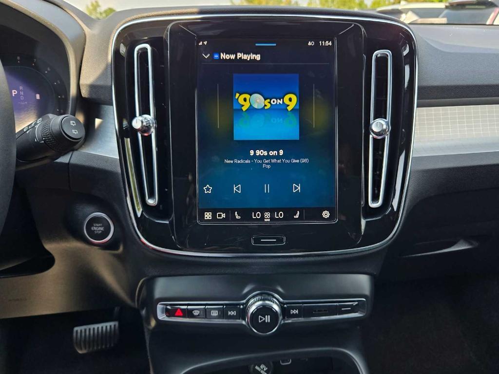 used 2023 Volvo XC40 car, priced at $20,968