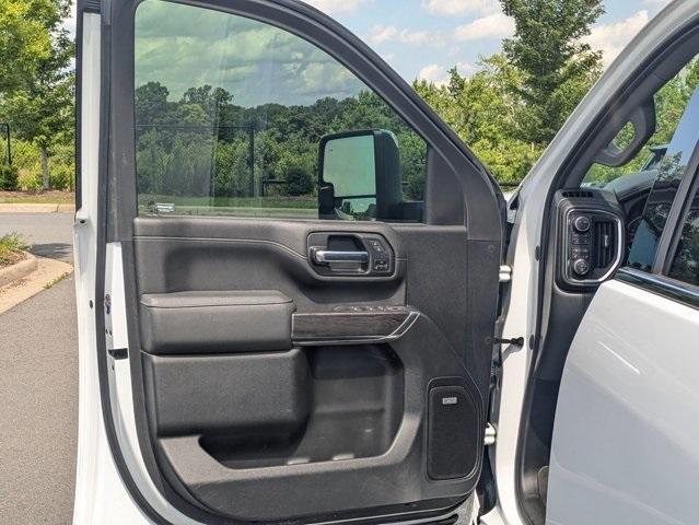 used 2022 Chevrolet Silverado 2500 car, priced at $57,790
