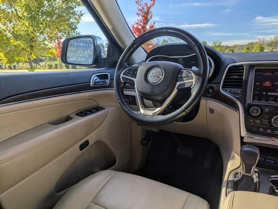 used 2016 Jeep Grand Cherokee car, priced at $14,960