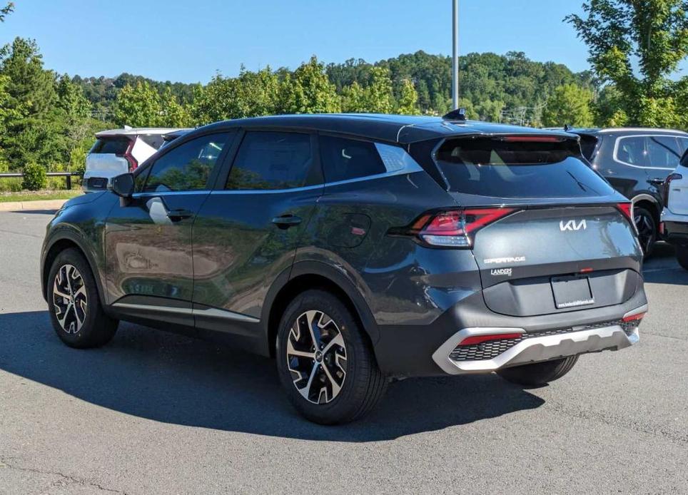 new 2024 Kia Sportage car, priced at $30,385