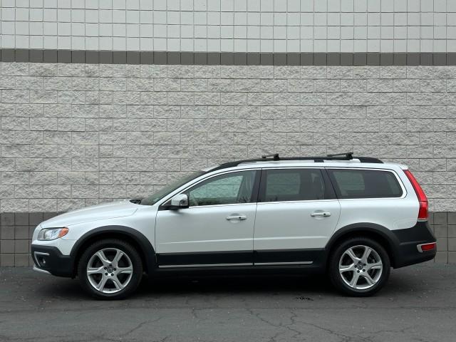 used 2014 Volvo XC70 car, priced at $17,990